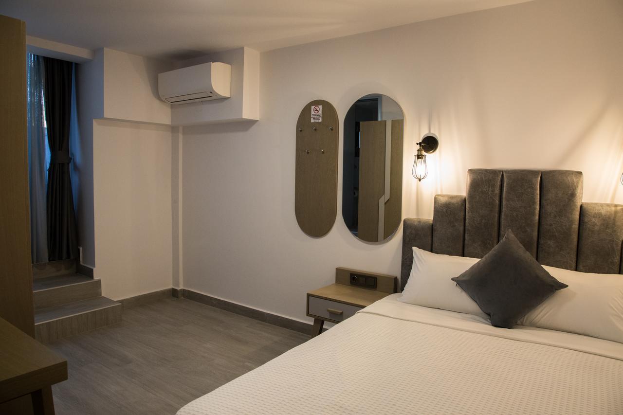 Amalia Rooms Sea View Nea Vrasna Bagian luar foto