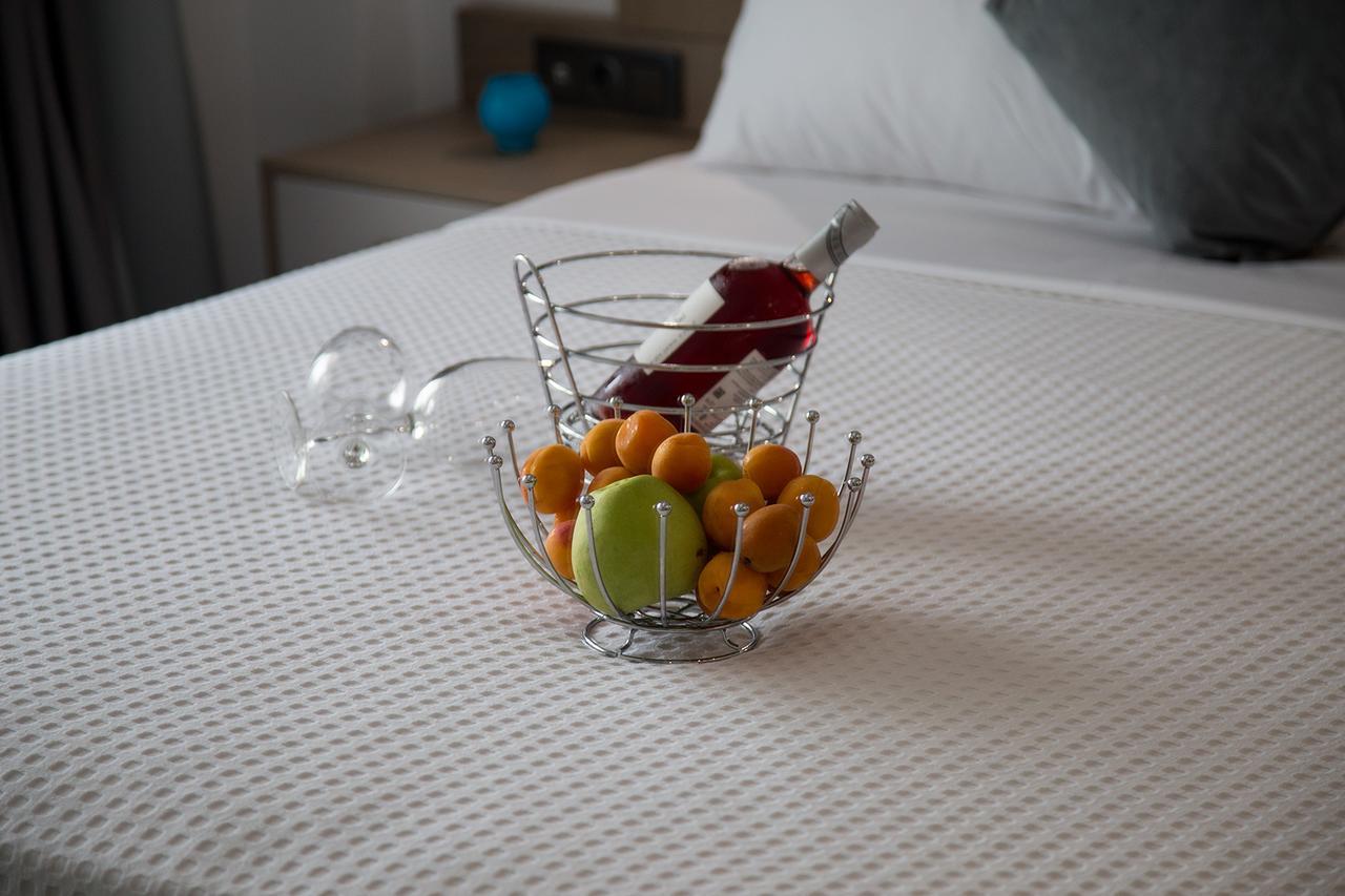 Amalia Rooms Sea View Nea Vrasna Bagian luar foto