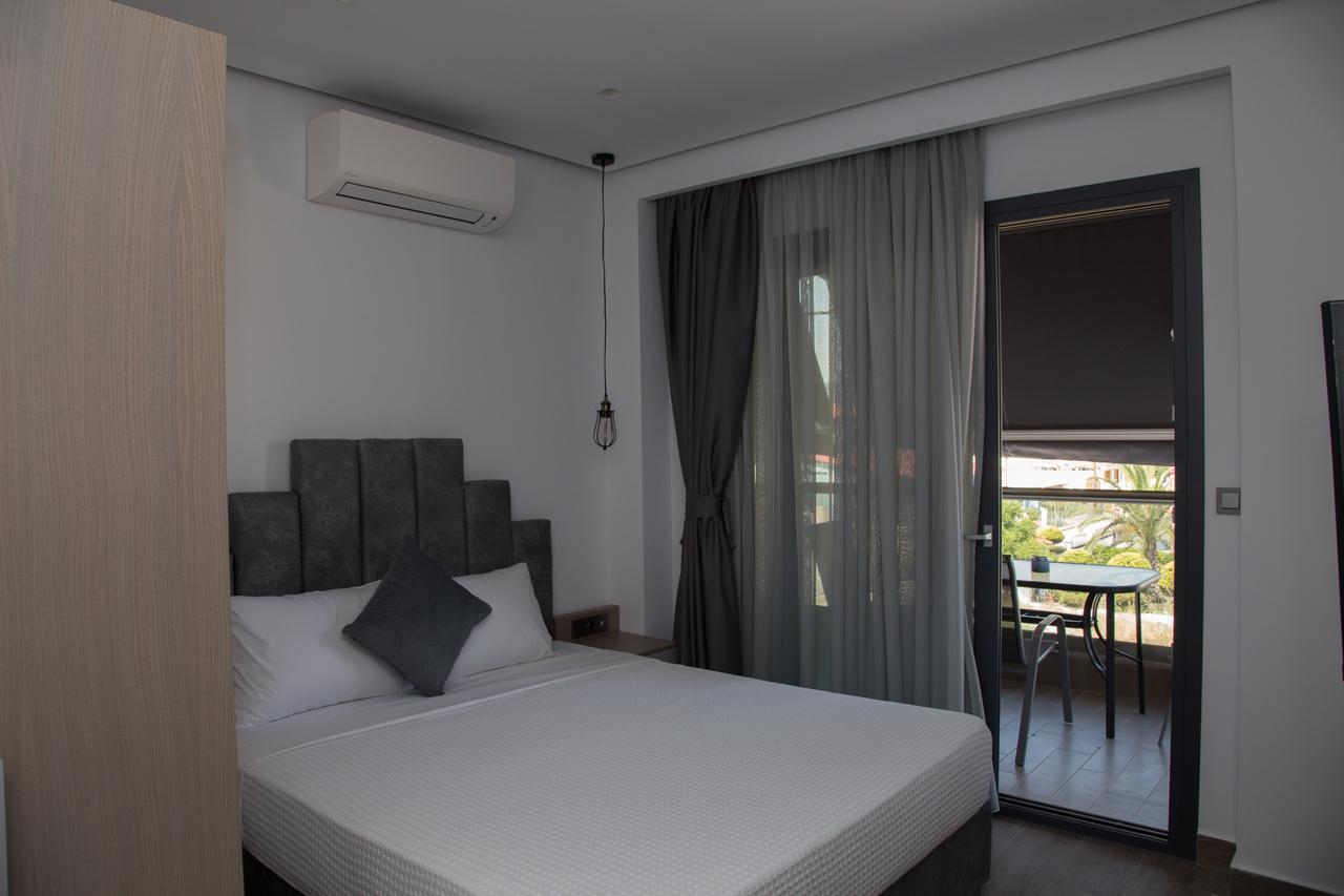 Amalia Rooms Sea View Nea Vrasna Bagian luar foto
